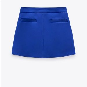 Mini skirt with pockets